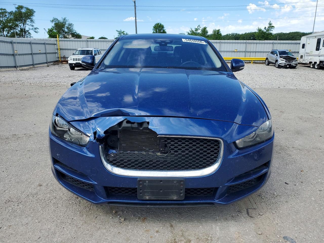 Jaguar XE Premium