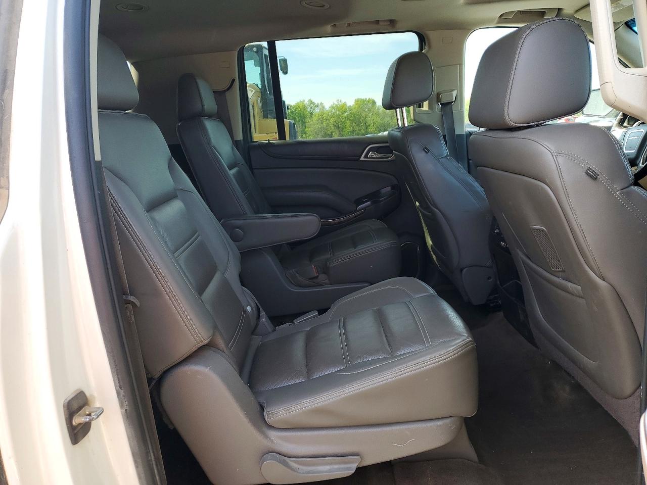 GMC Yukon Denali