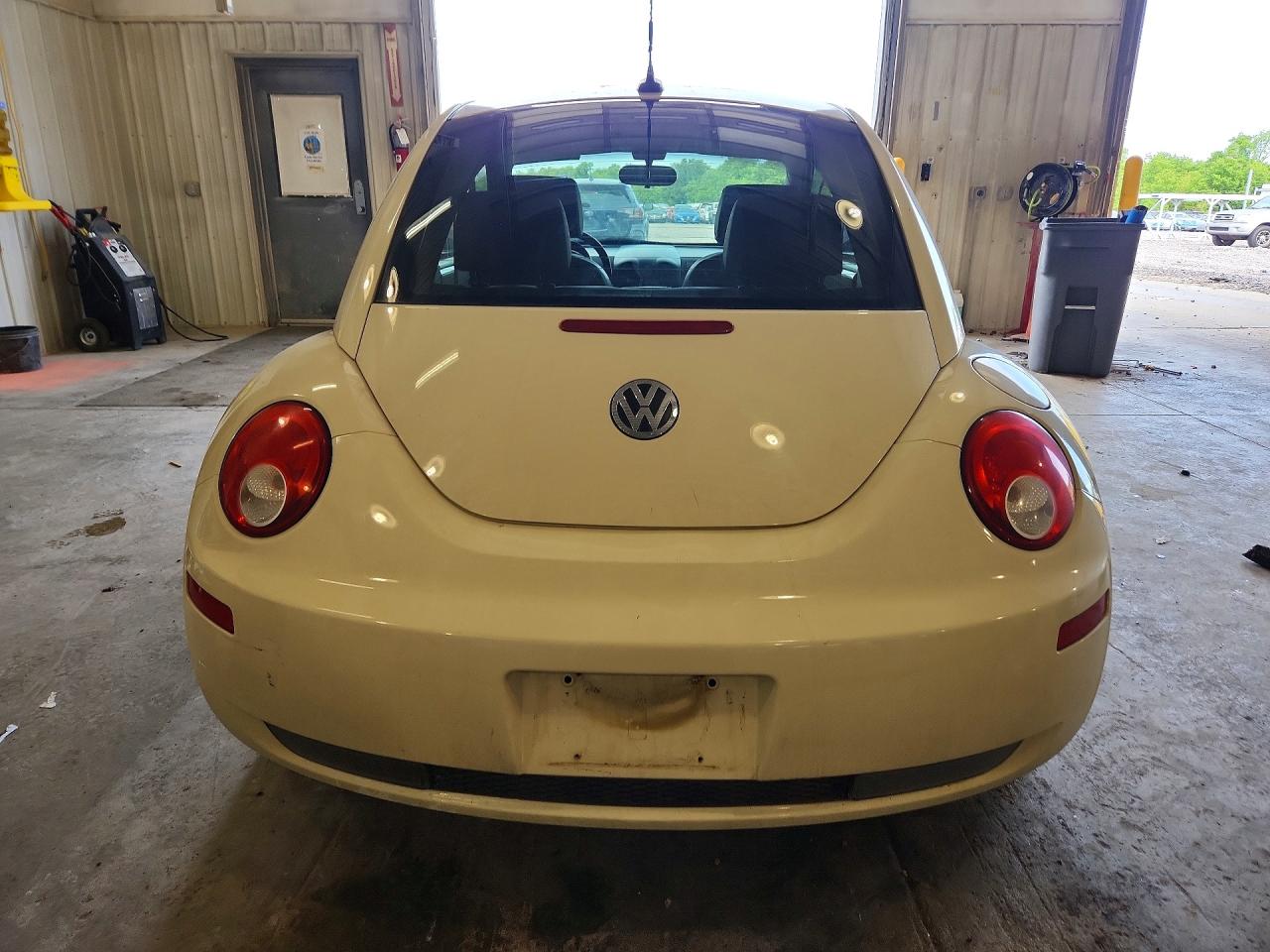 Volkswagen Beetle S