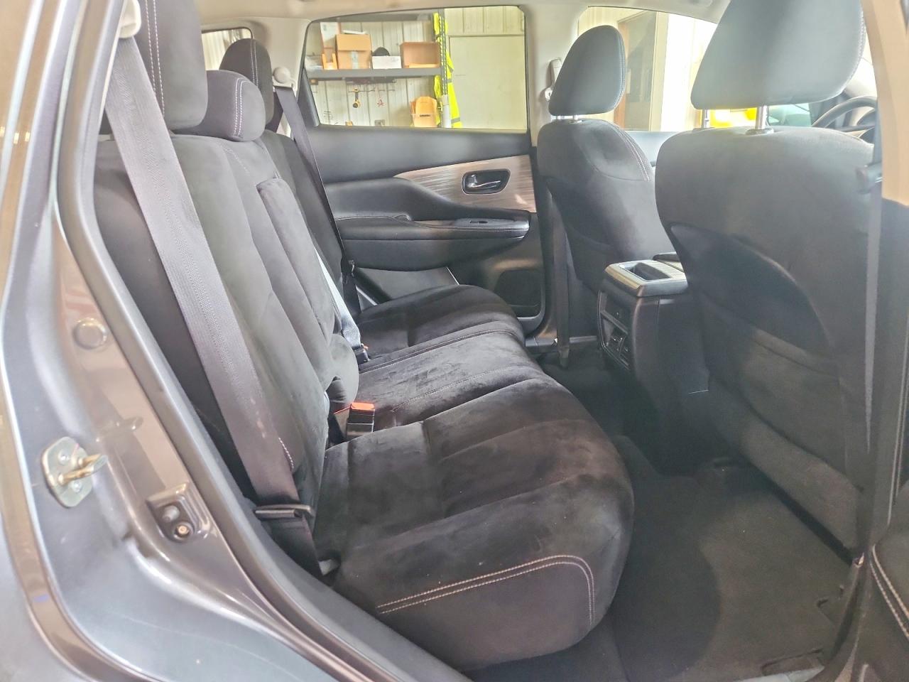 Nissan Murano Sv