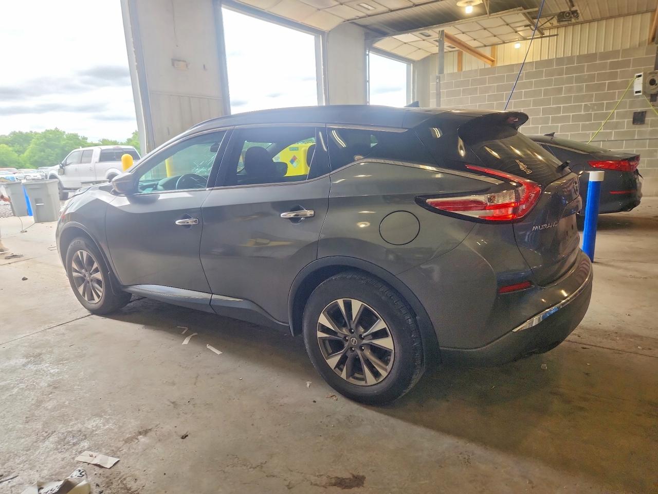 Nissan Murano Sv
