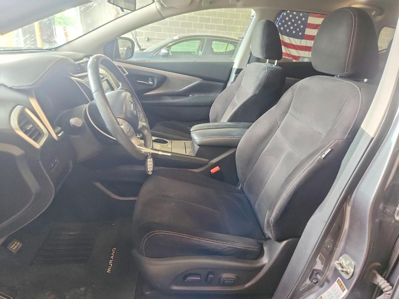 Nissan Murano Sv