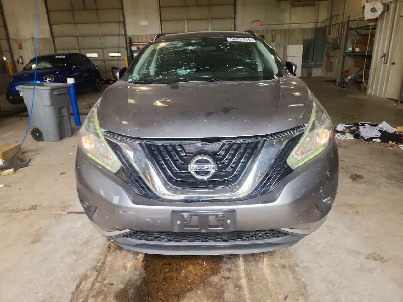 Nissan Murano Sv