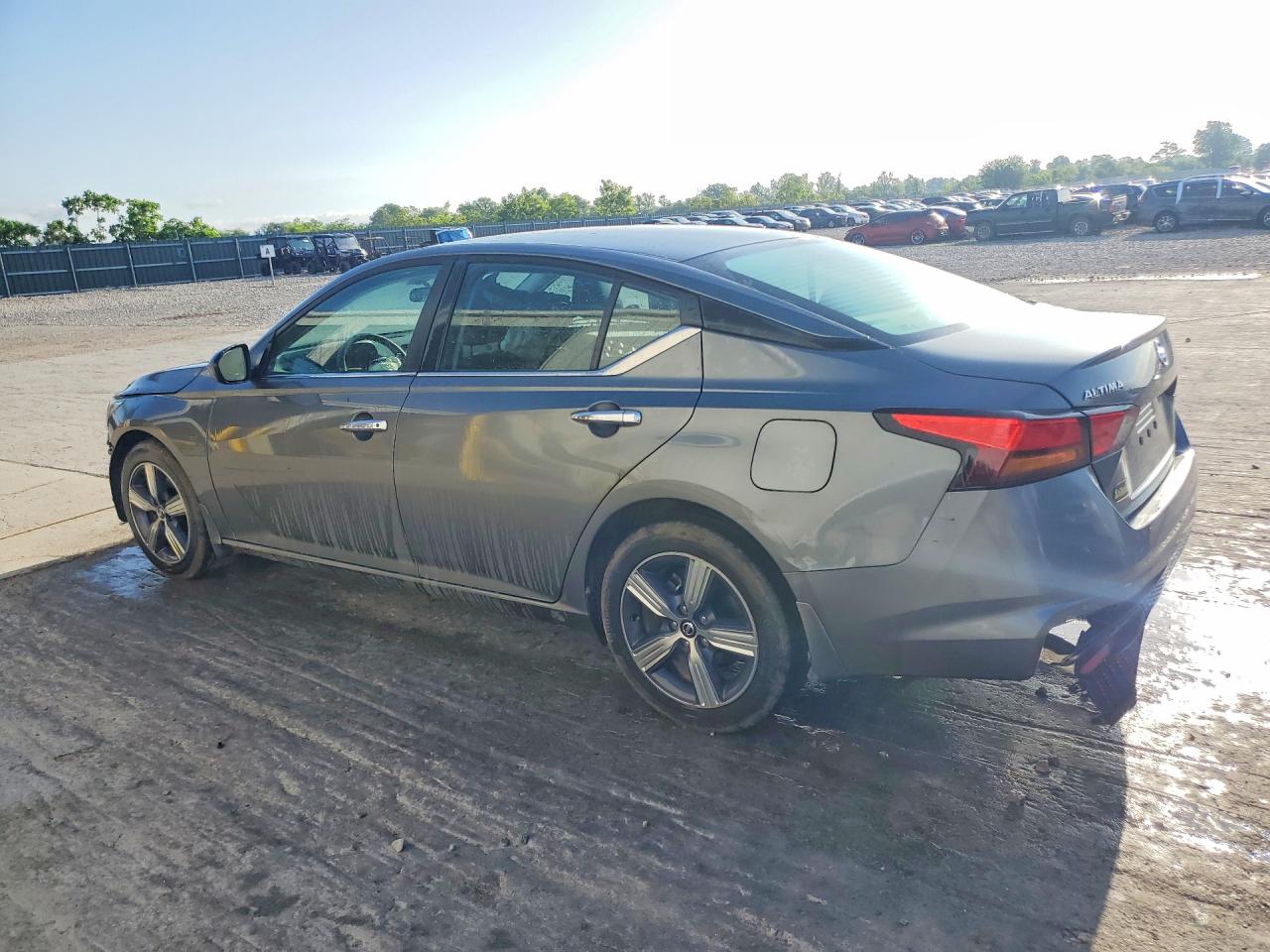 Nissan Altima S