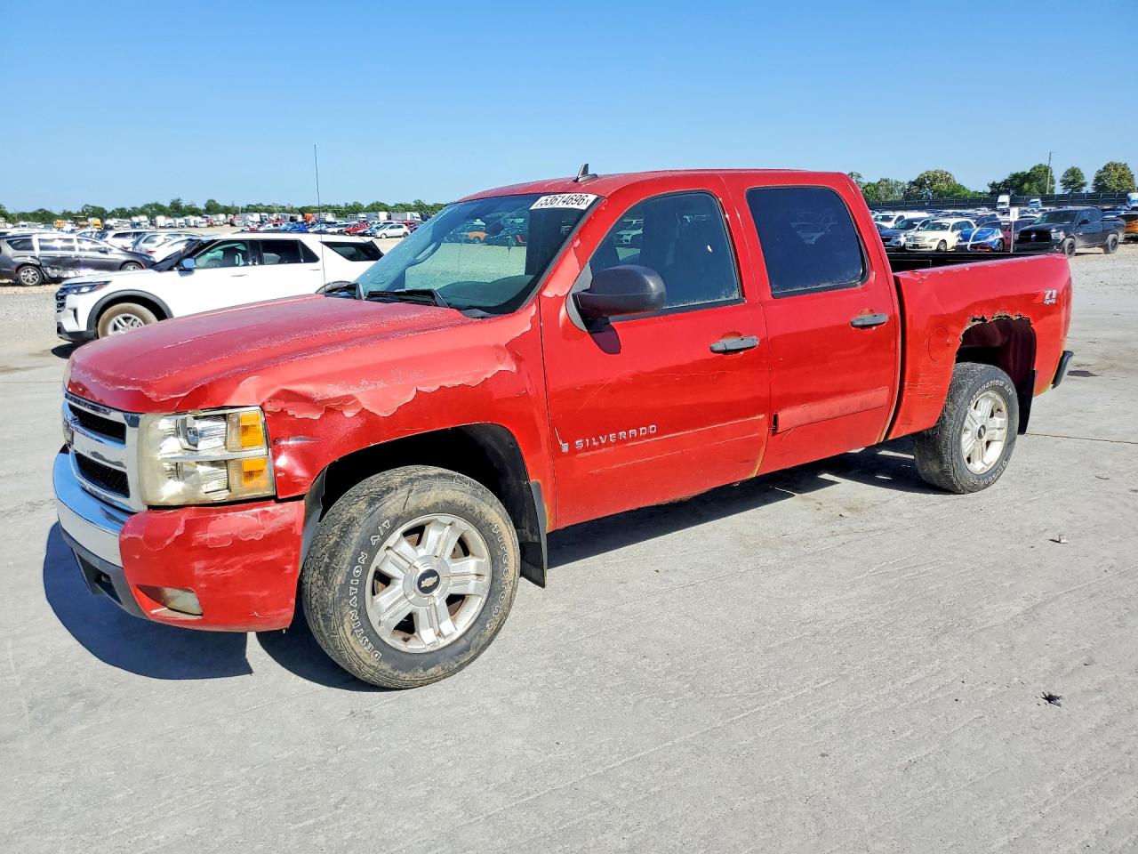 Salvage Chevrolet Silverado Image