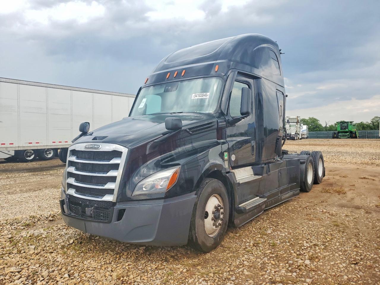 Freightliner Cascadia 126
