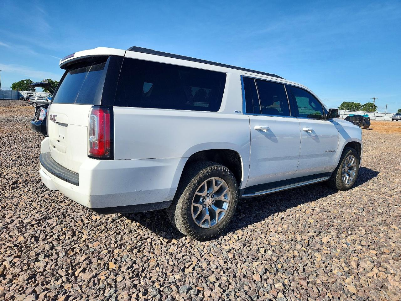 GMC Yukon K1500 Slt