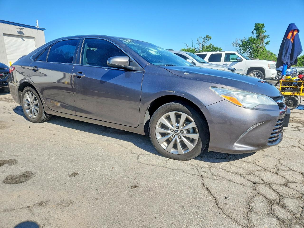 Toyota Camry Xle V6