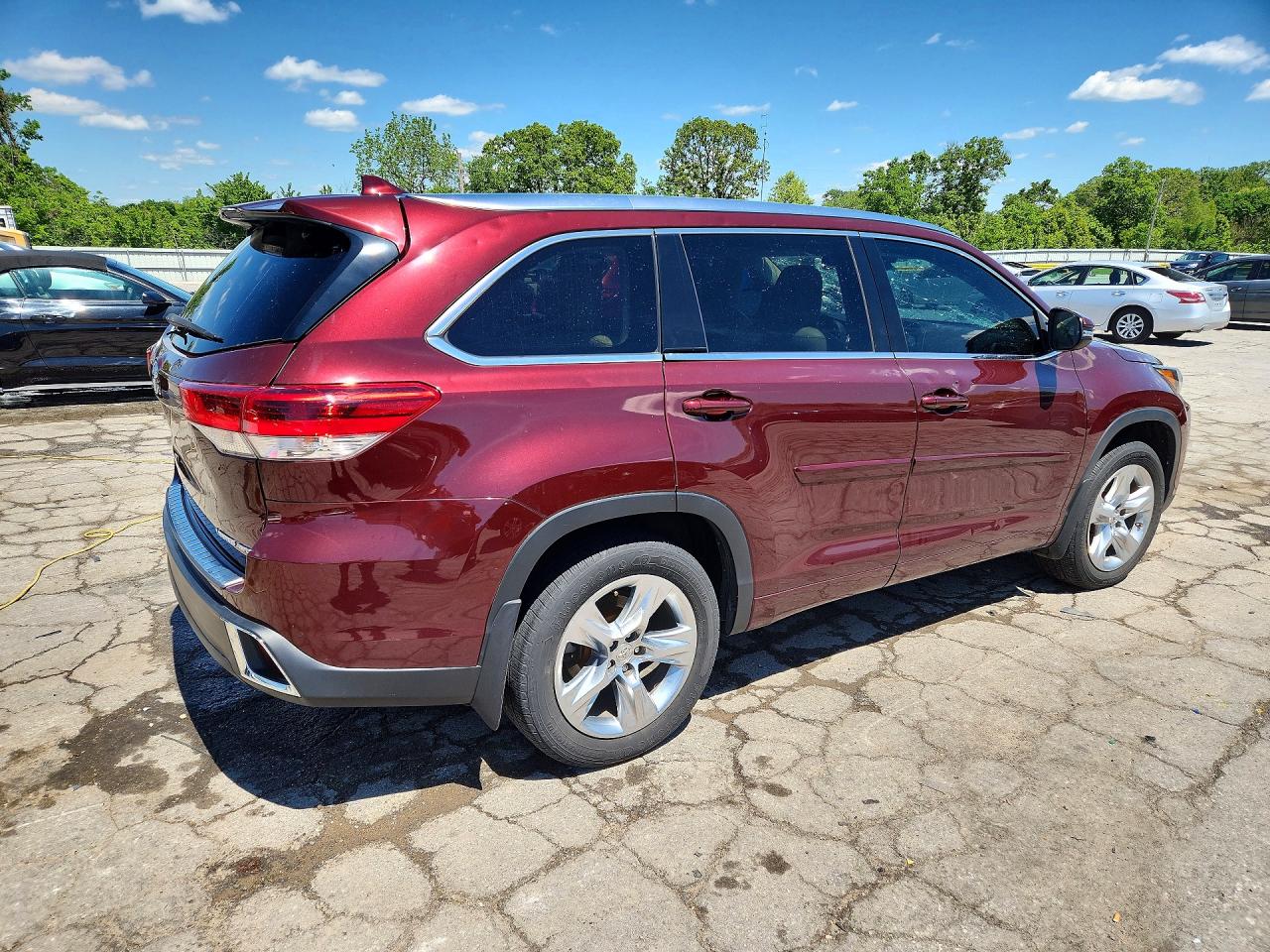 Toyota Highlander Limited Platinum