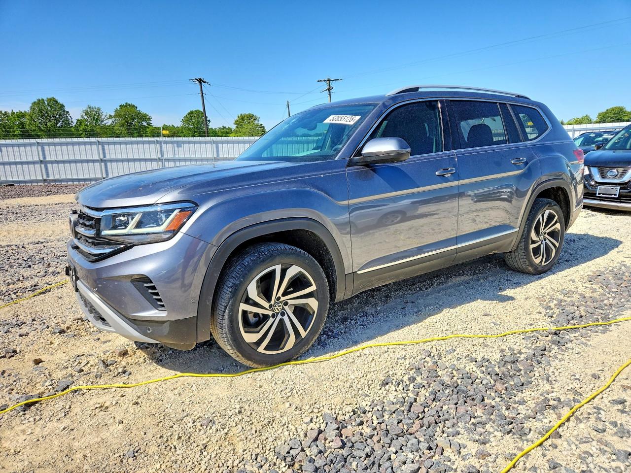 Salvage Volkswagen Atlas Image