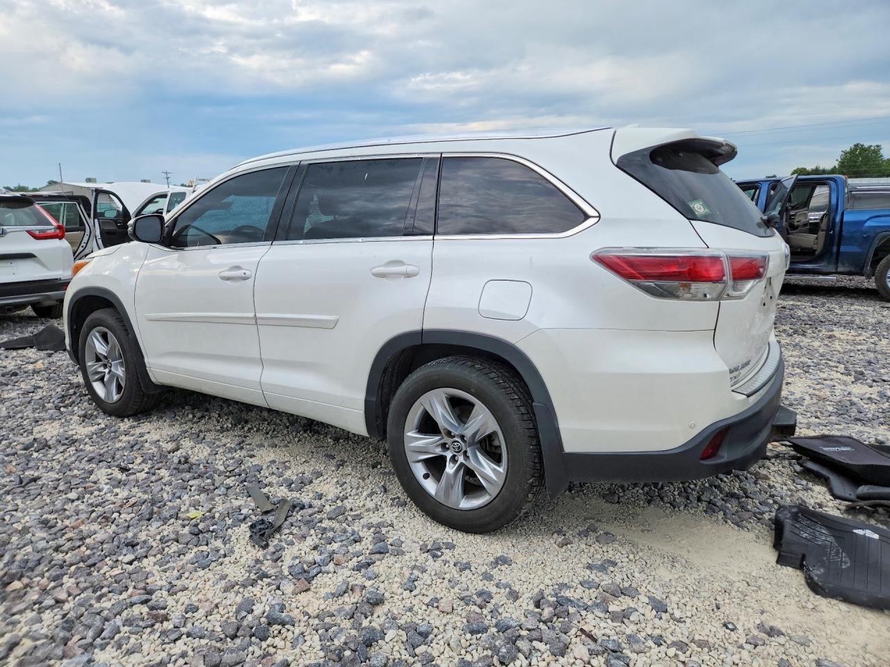 Toyota Highlander Limited Platinum