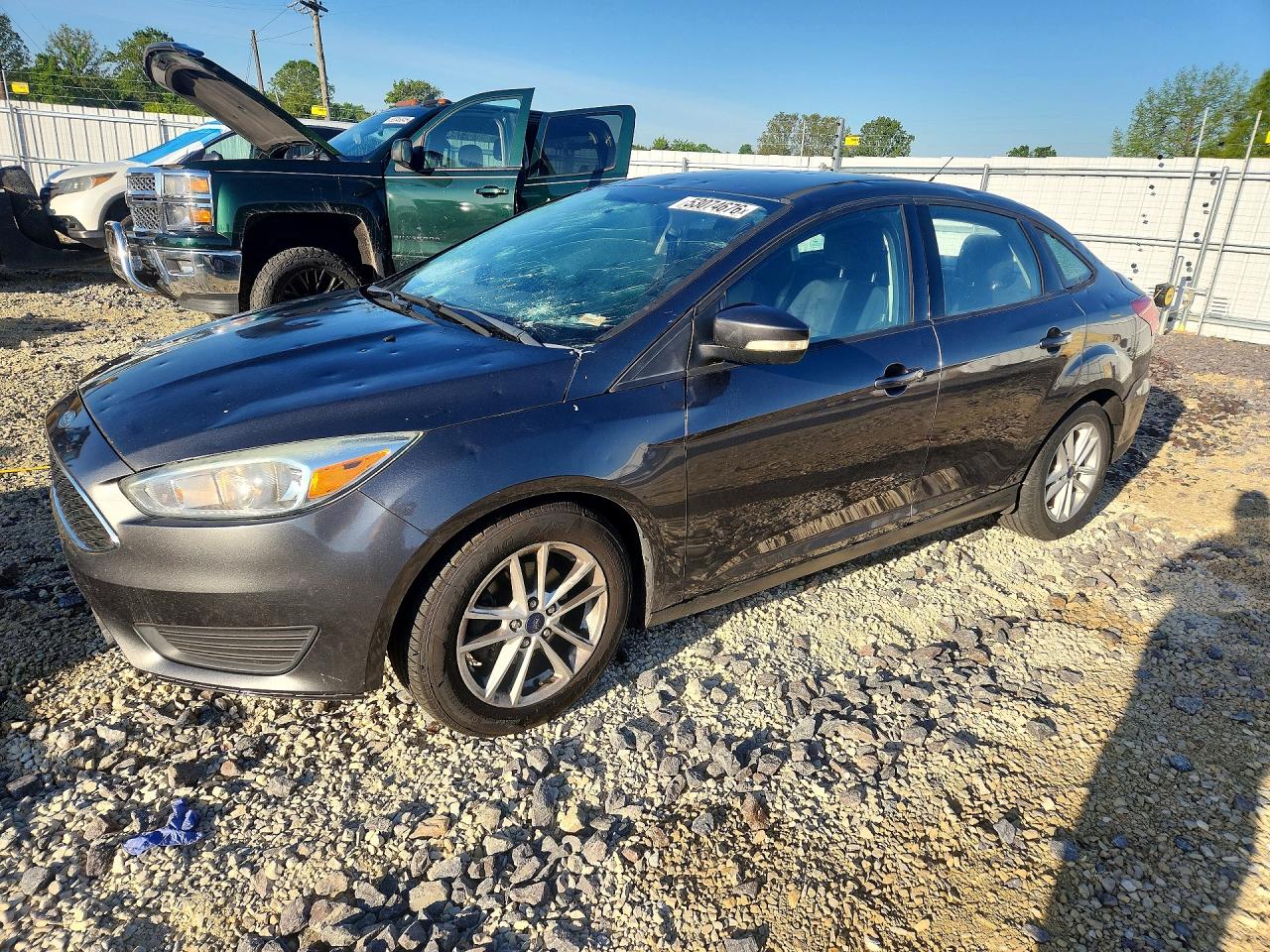 Salvage Ford Focus Image