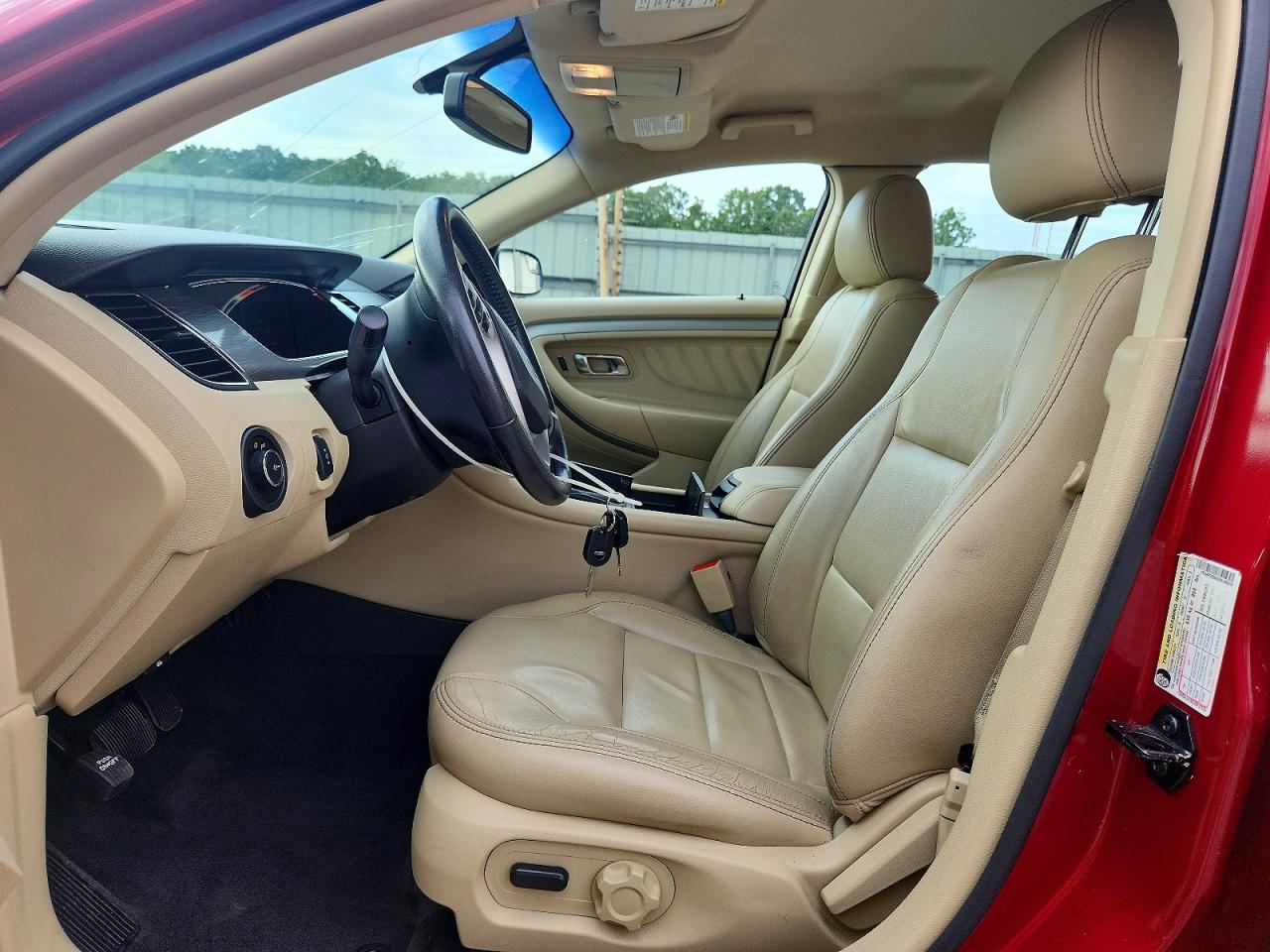 Ford Taurus Sel