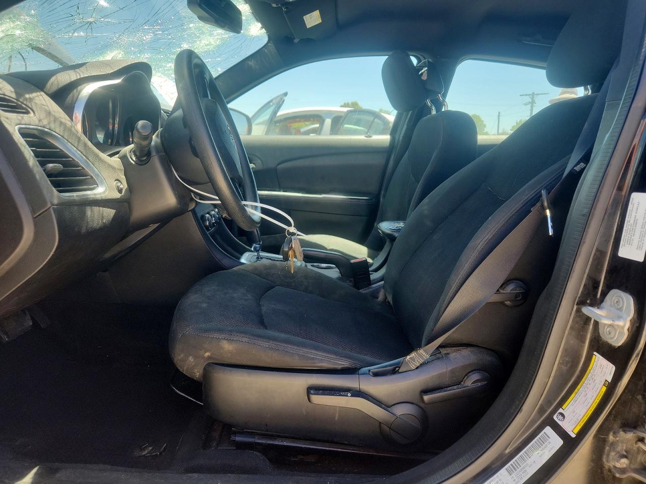 Dodge Avenger Se