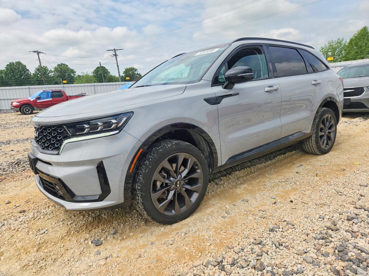 Salvage Kia Sorento Image