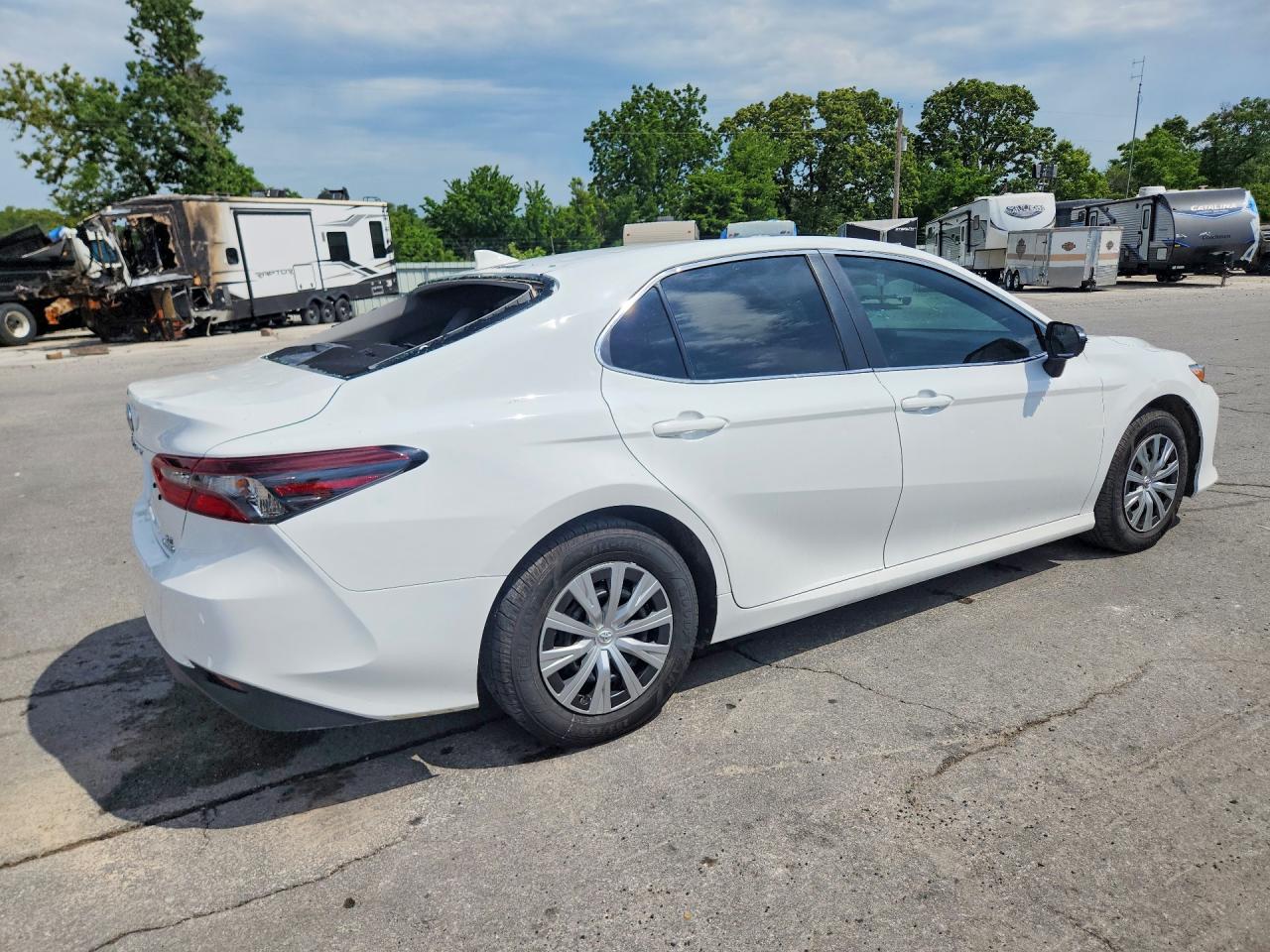 Toyota Camry Le