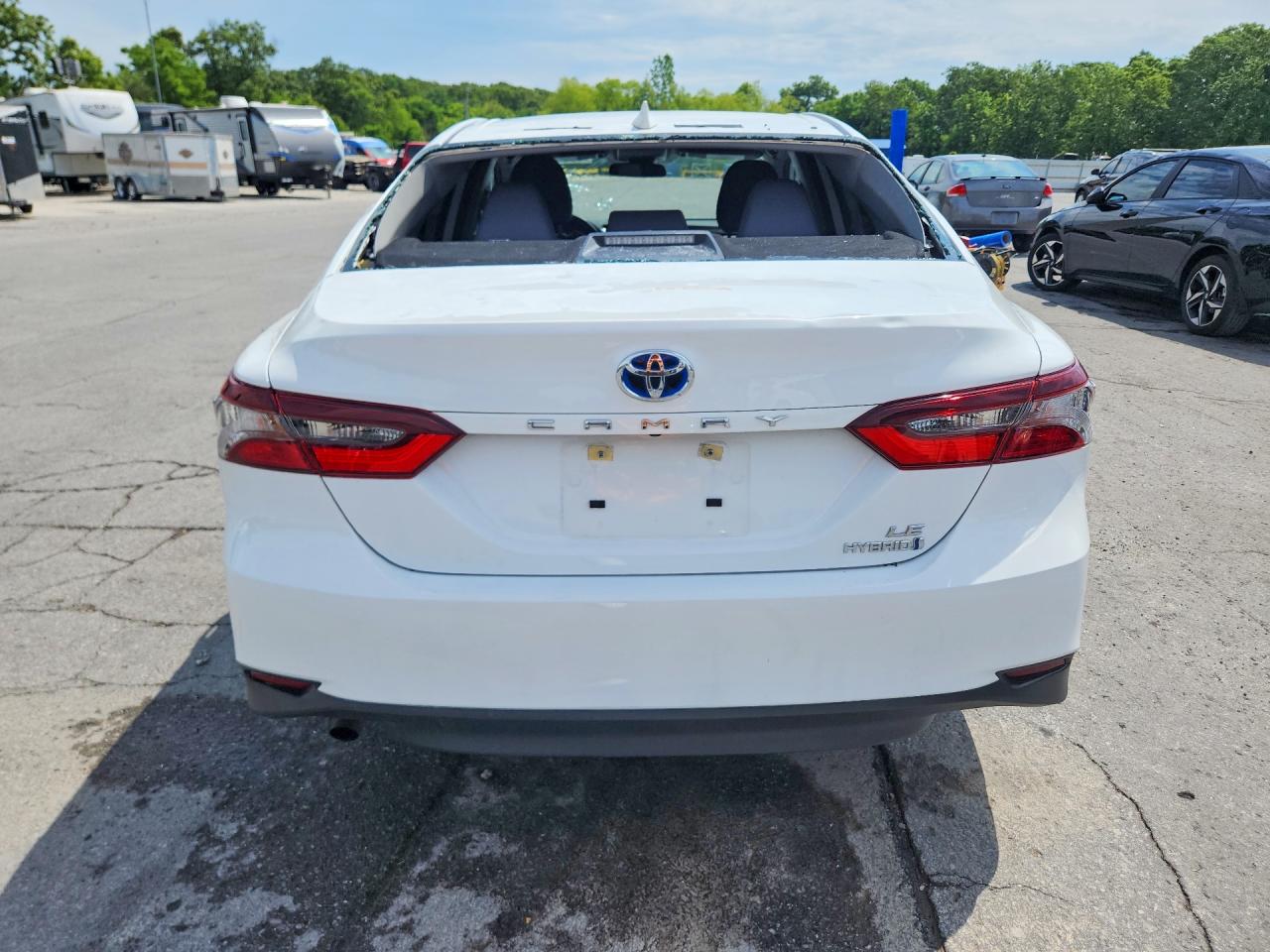 Toyota Camry Le