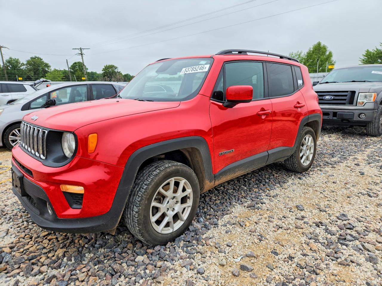 Salvage Jeep Renegade Image