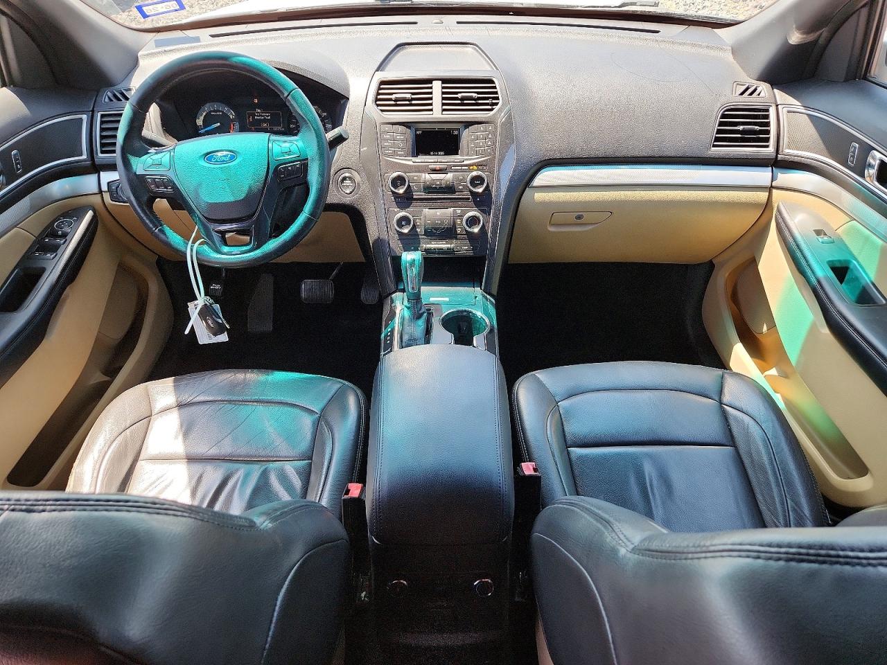 Ford Explorer Xlt