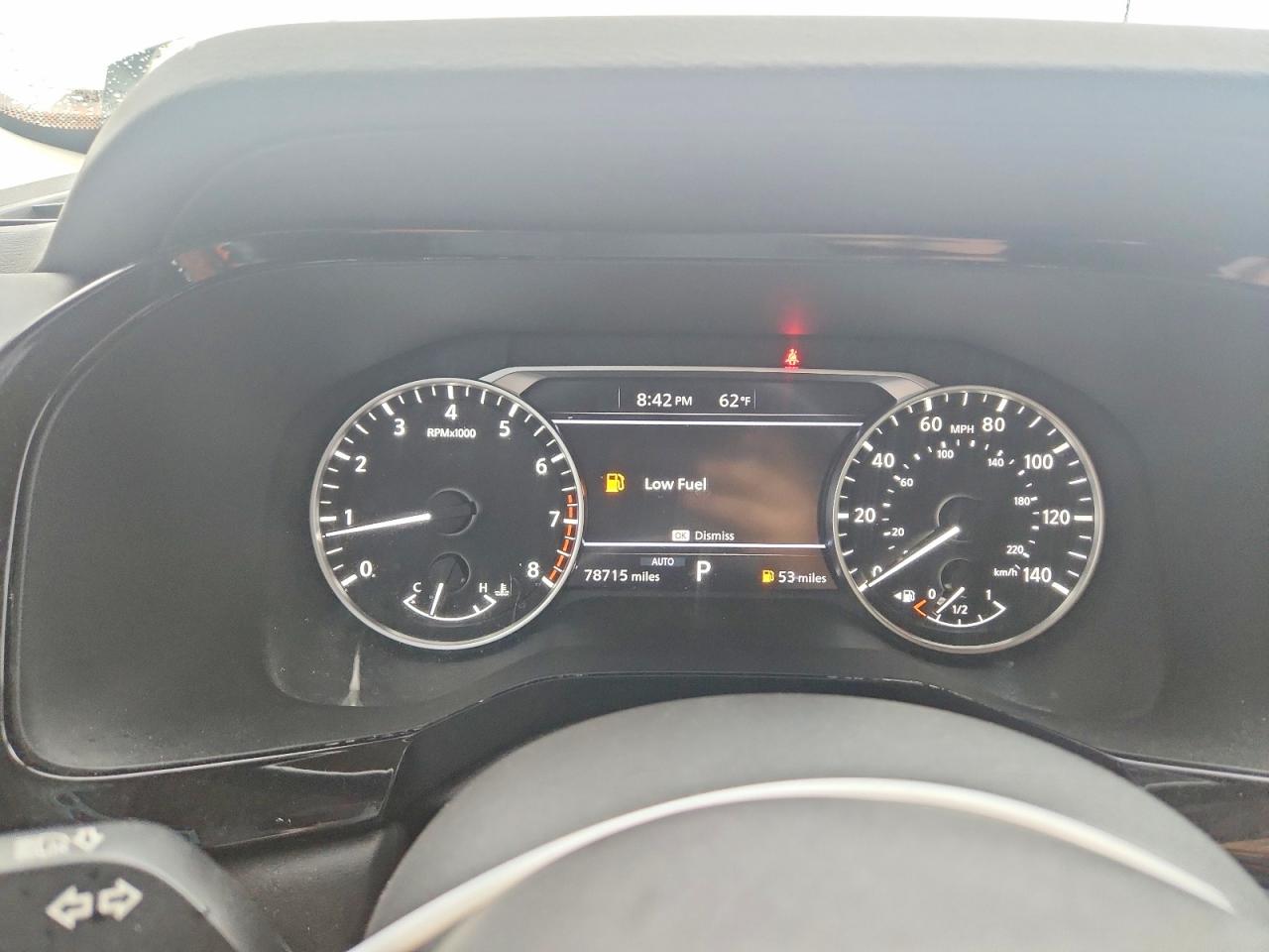 Nissan Pathfinder Sv
