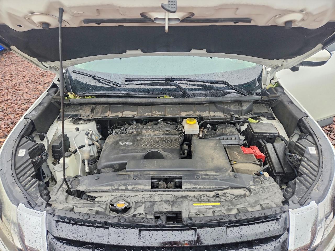 Nissan Pathfinder Sv