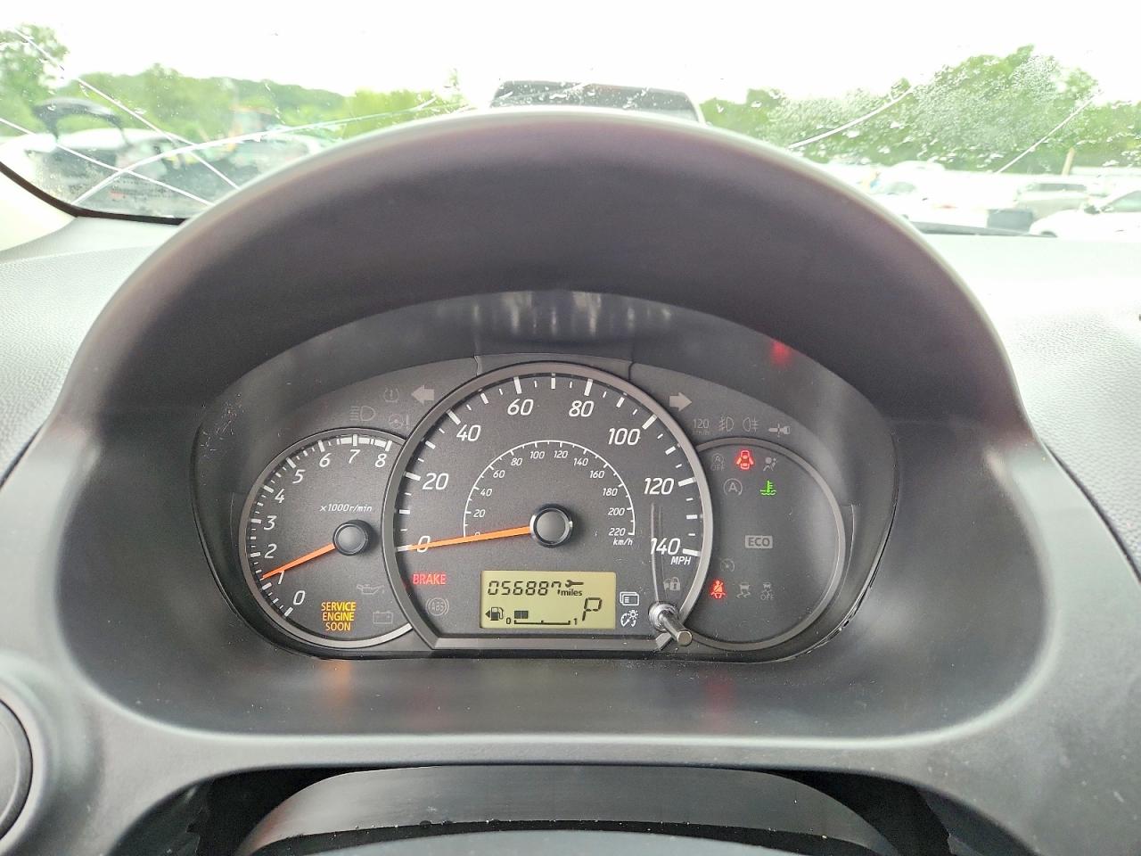 Mitsubishi Mirage Es