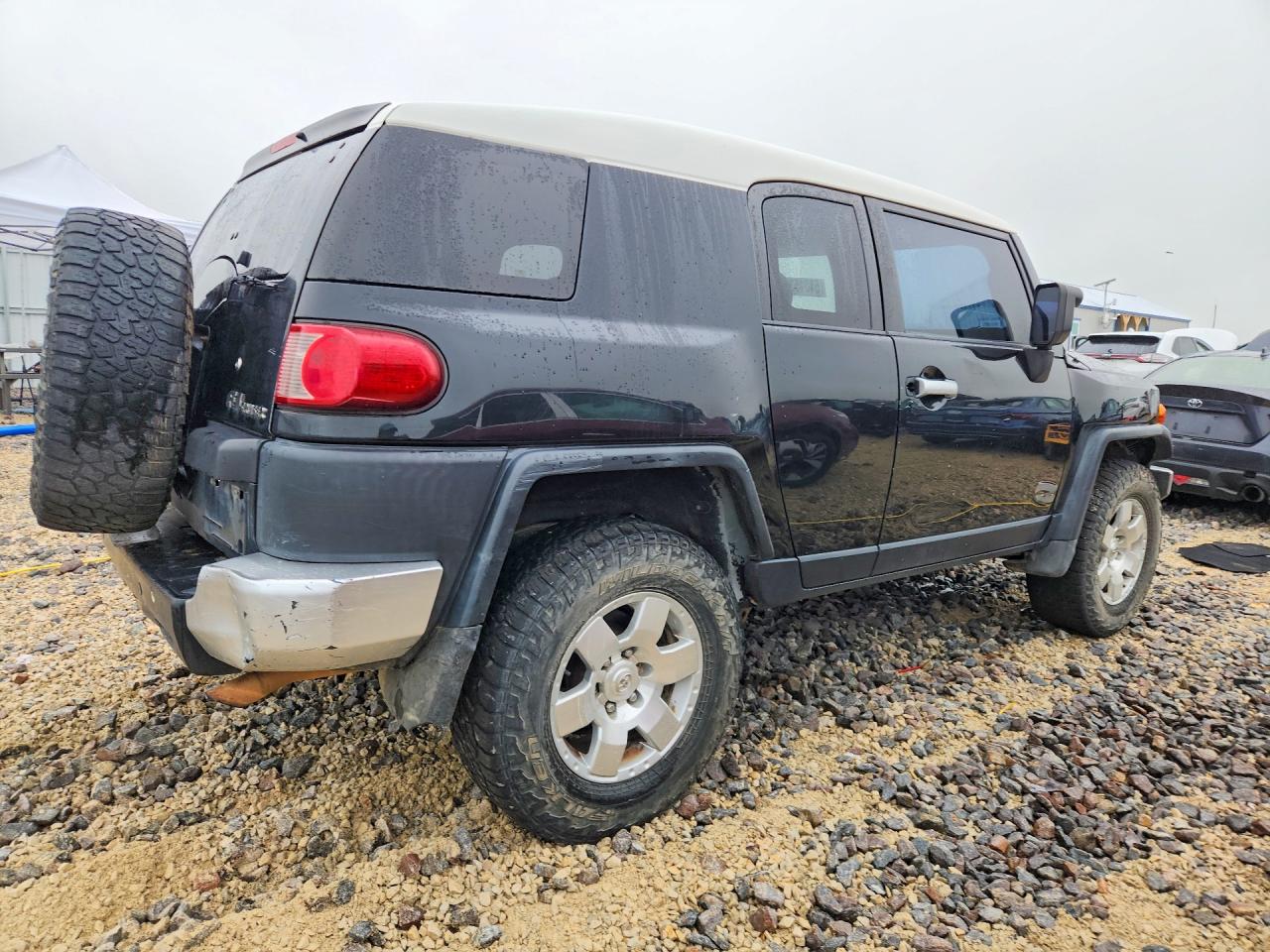 Toyota FJ Cruiser Base