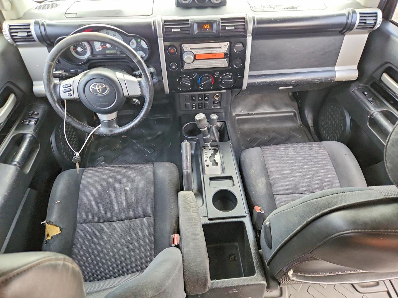 Toyota FJ Cruiser Base