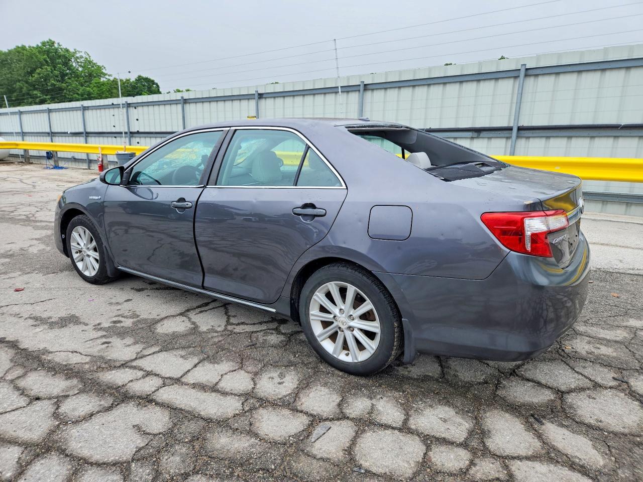 Toyota Camry Xle