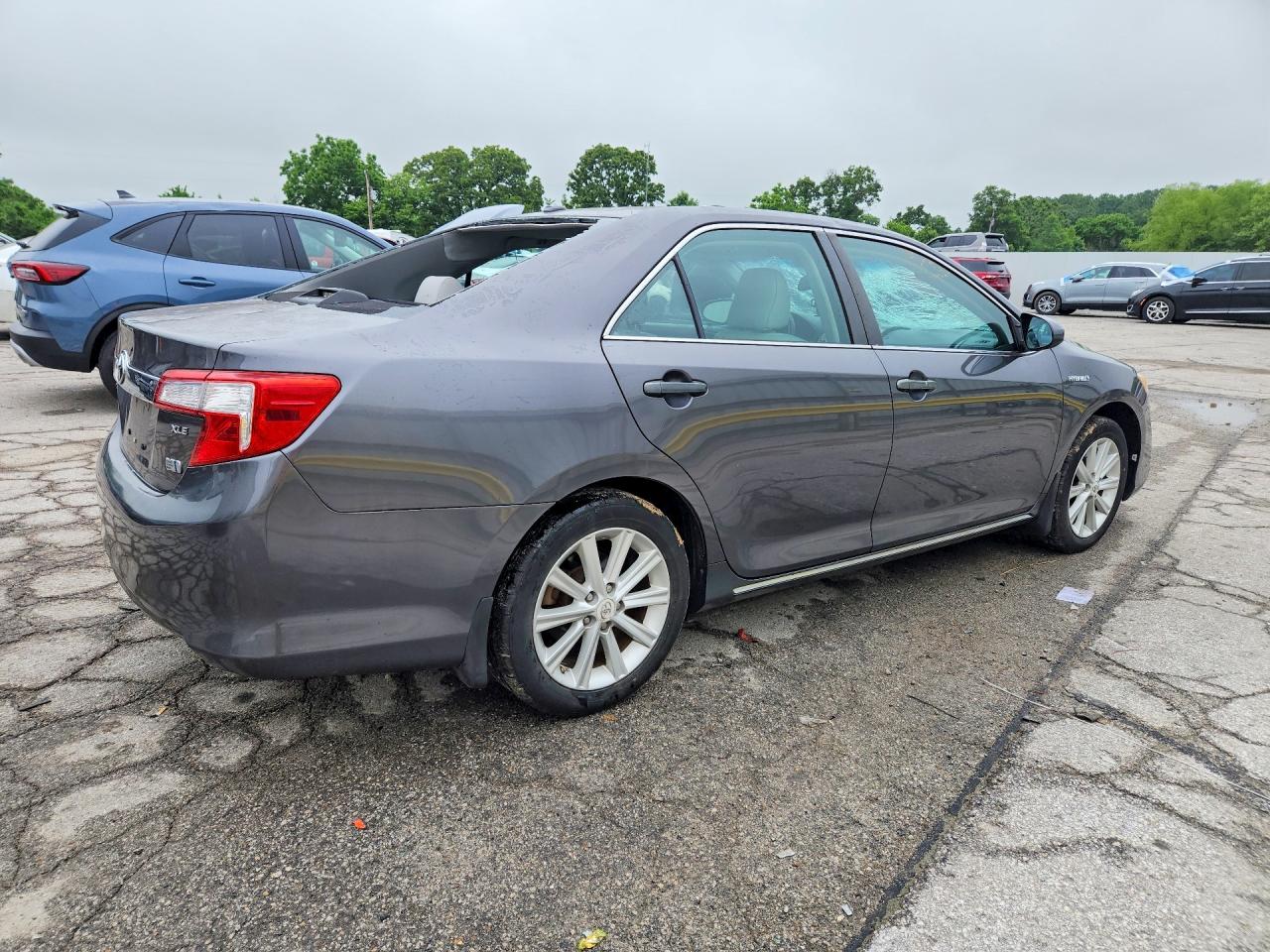 Toyota Camry Xle