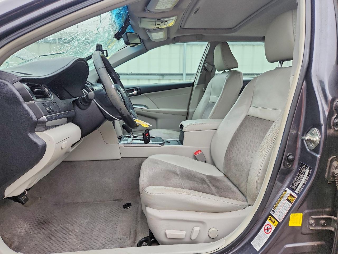 Toyota Camry Xle