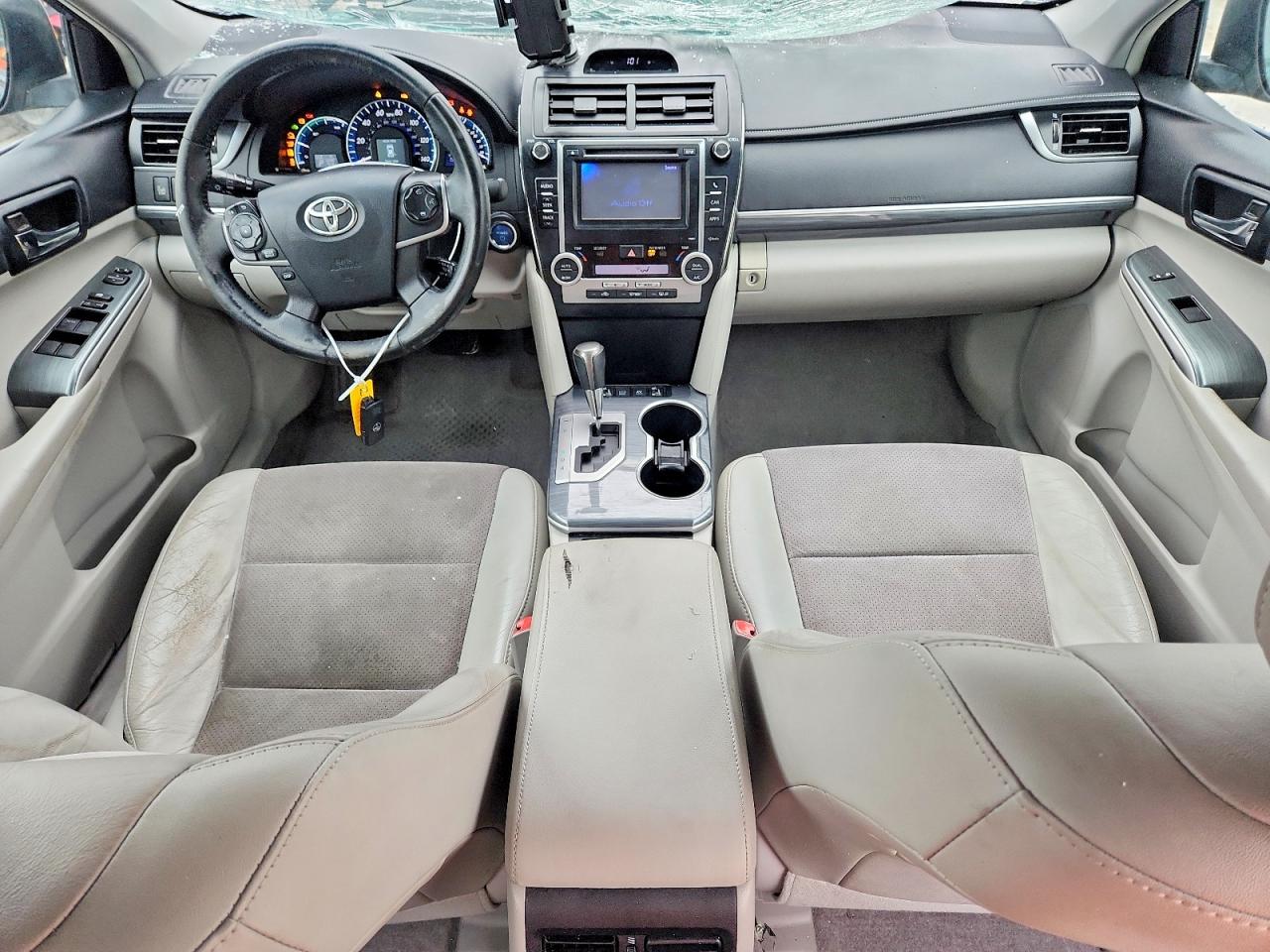 Toyota Camry Xle