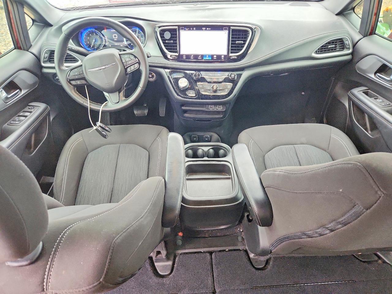 Chrysler Pacifica Touring
