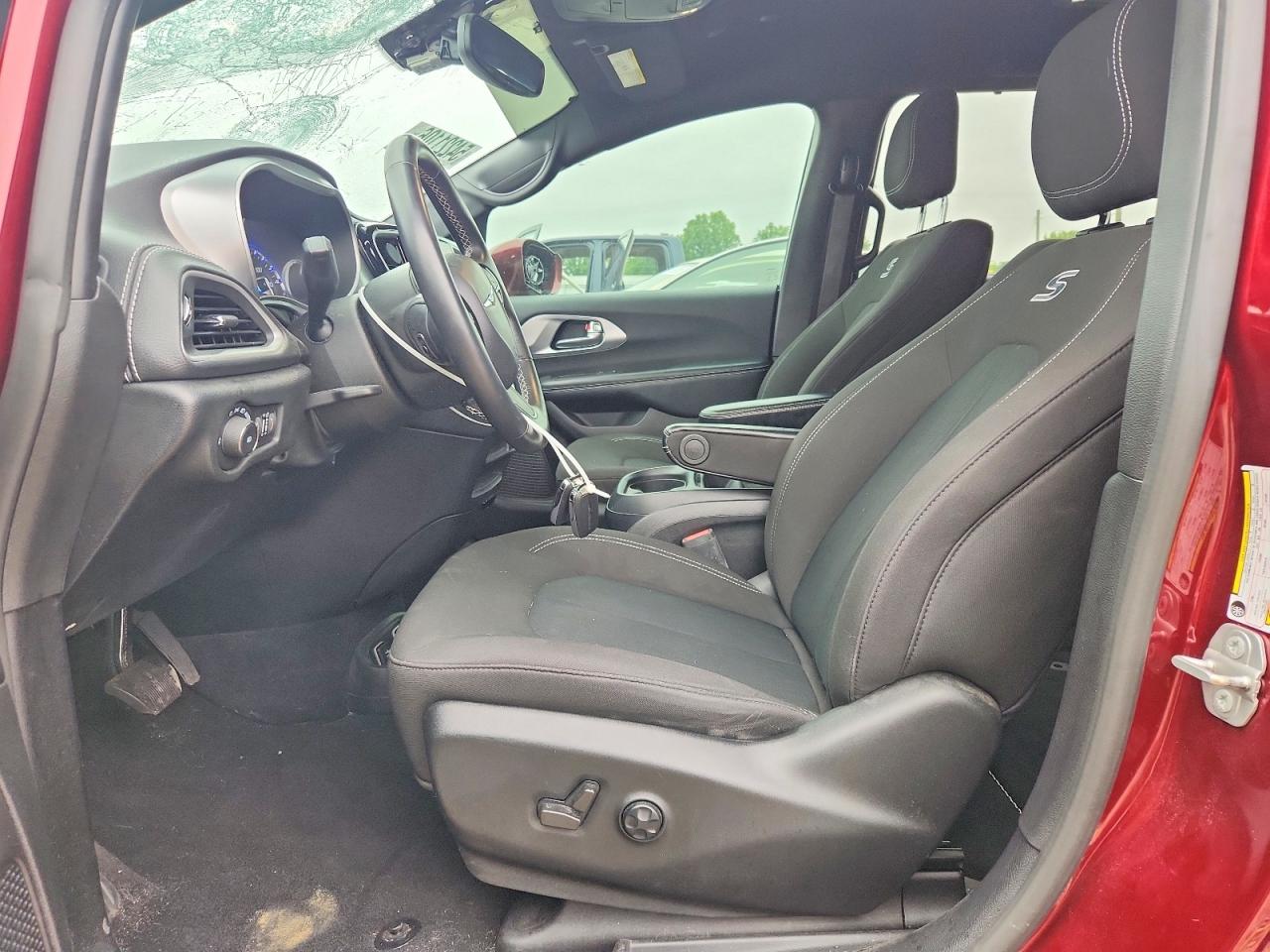 Chrysler Pacifica Touring