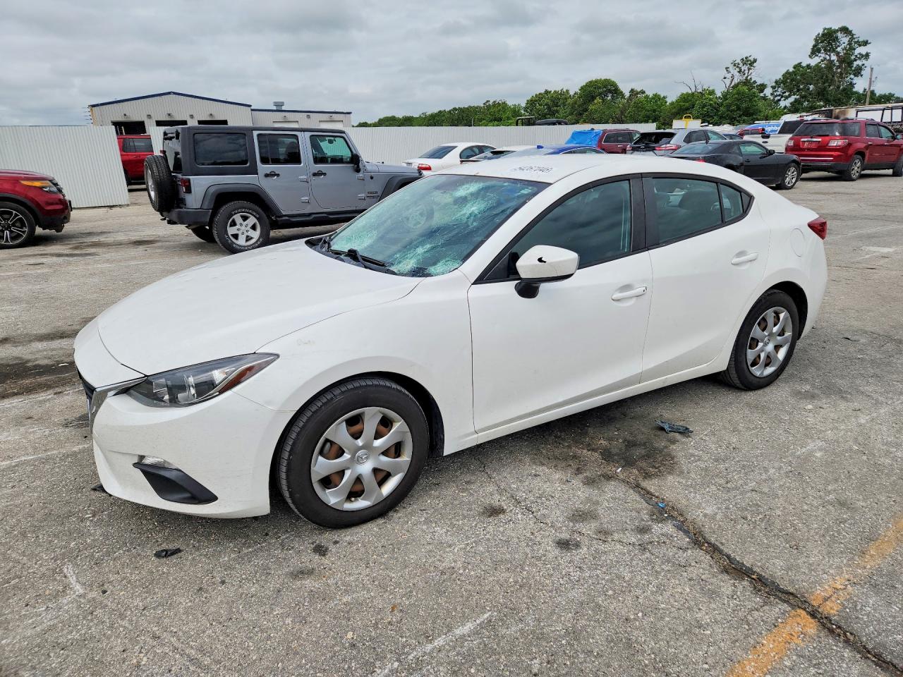 Salvage Mazda 3 Image