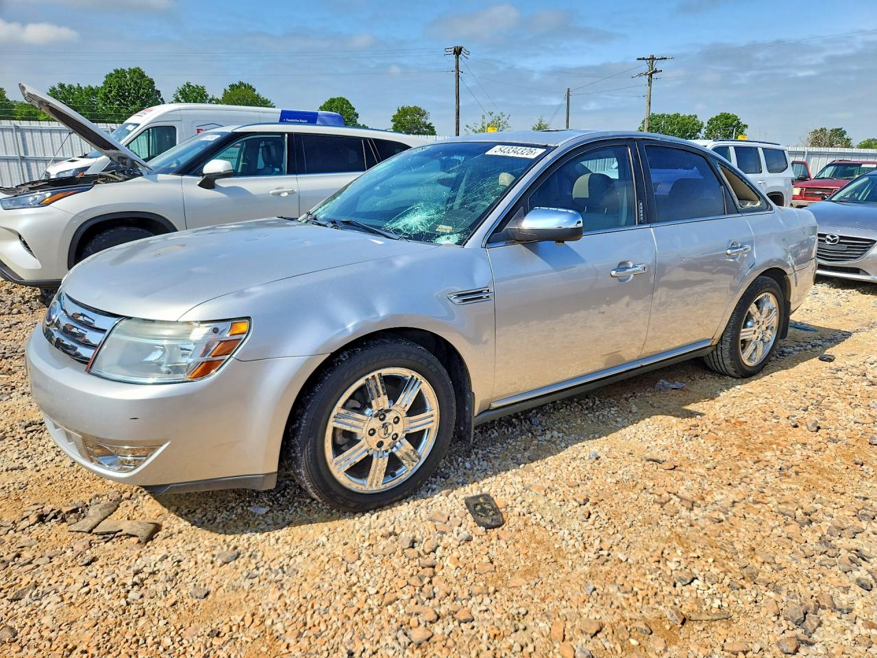 Salvage Ford Taurus Image