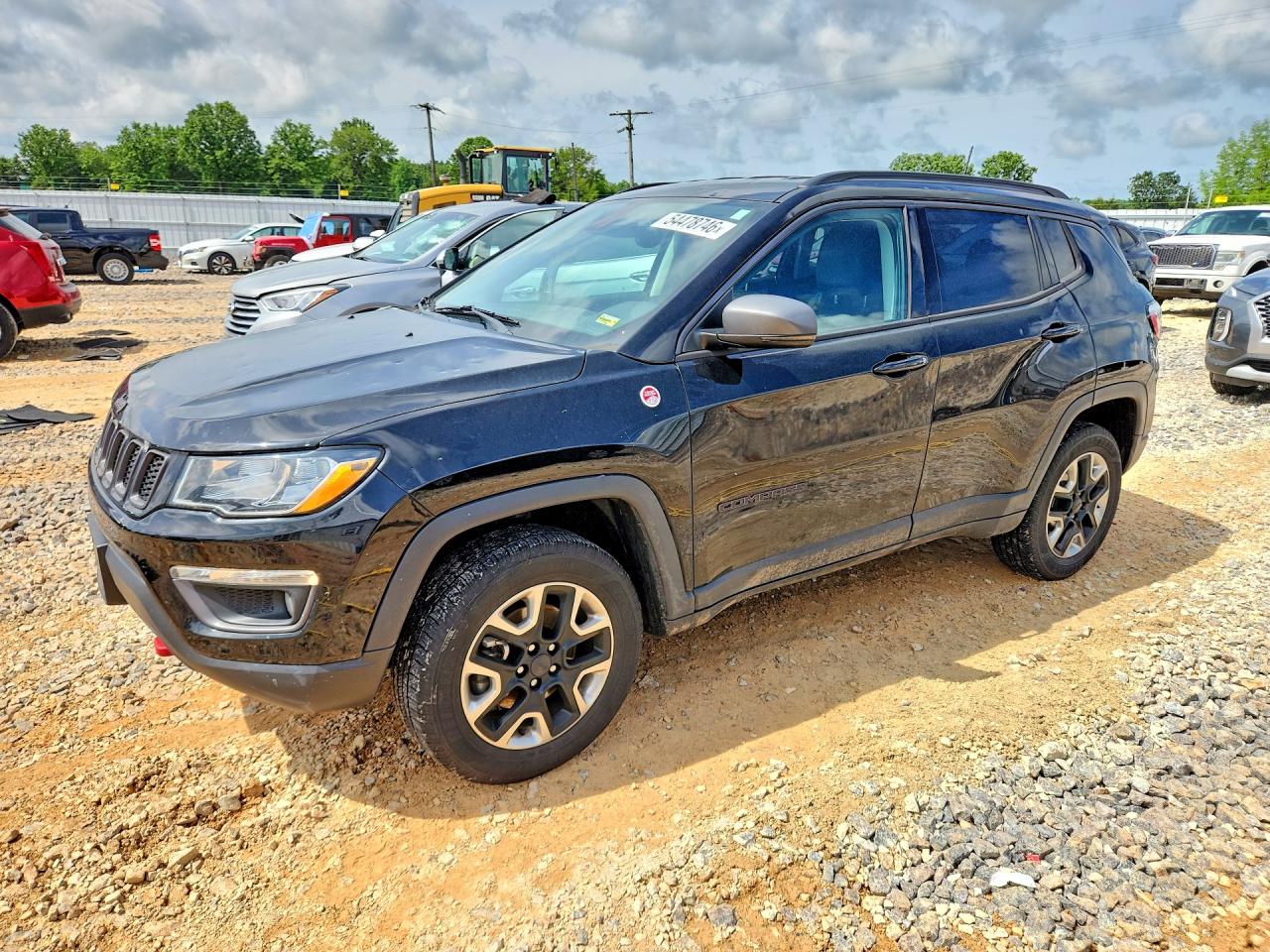 Salvage Jeep Compass Image
