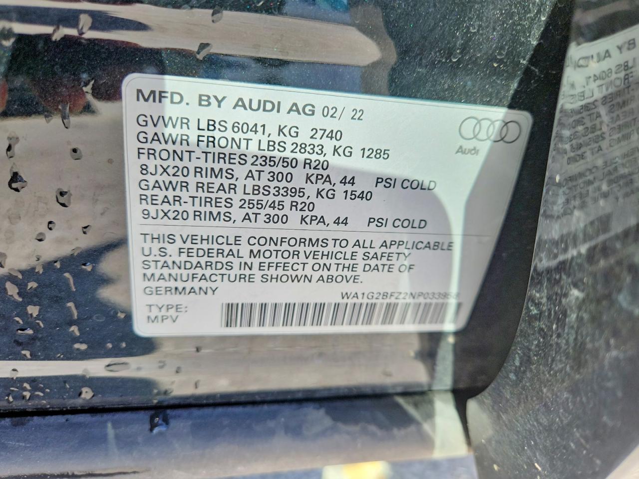 Audi Q4 Premium