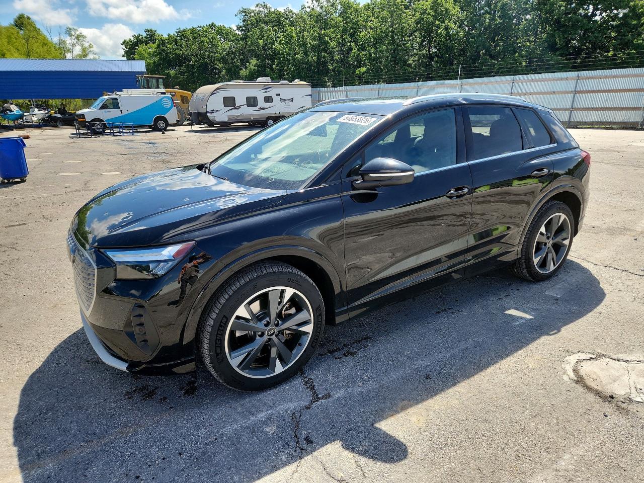 Salvage Audi Q4 Image