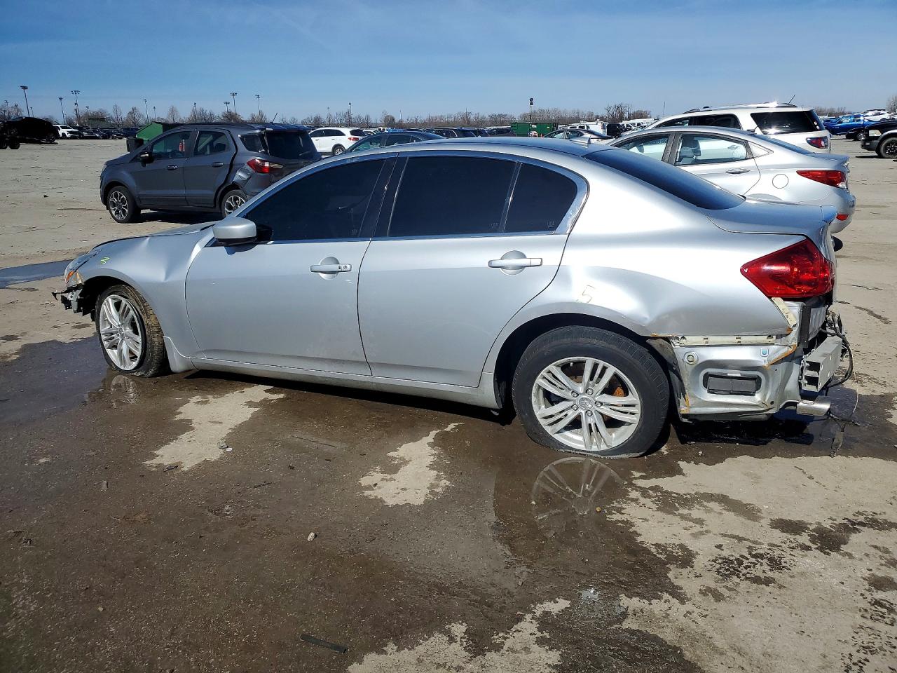 INFINITI G37 X
