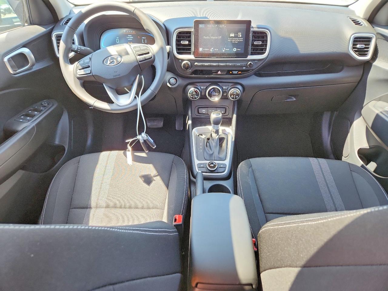 Hyundai VENUE Sel