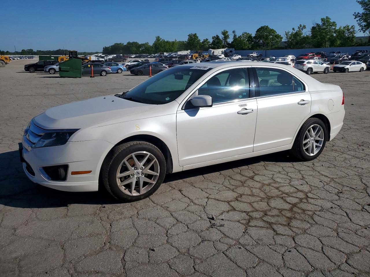 Salvage Ford Fusion Image