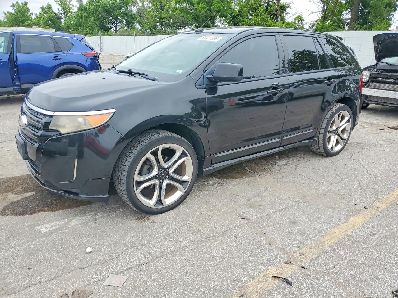 Salvage Ford Edge Image
