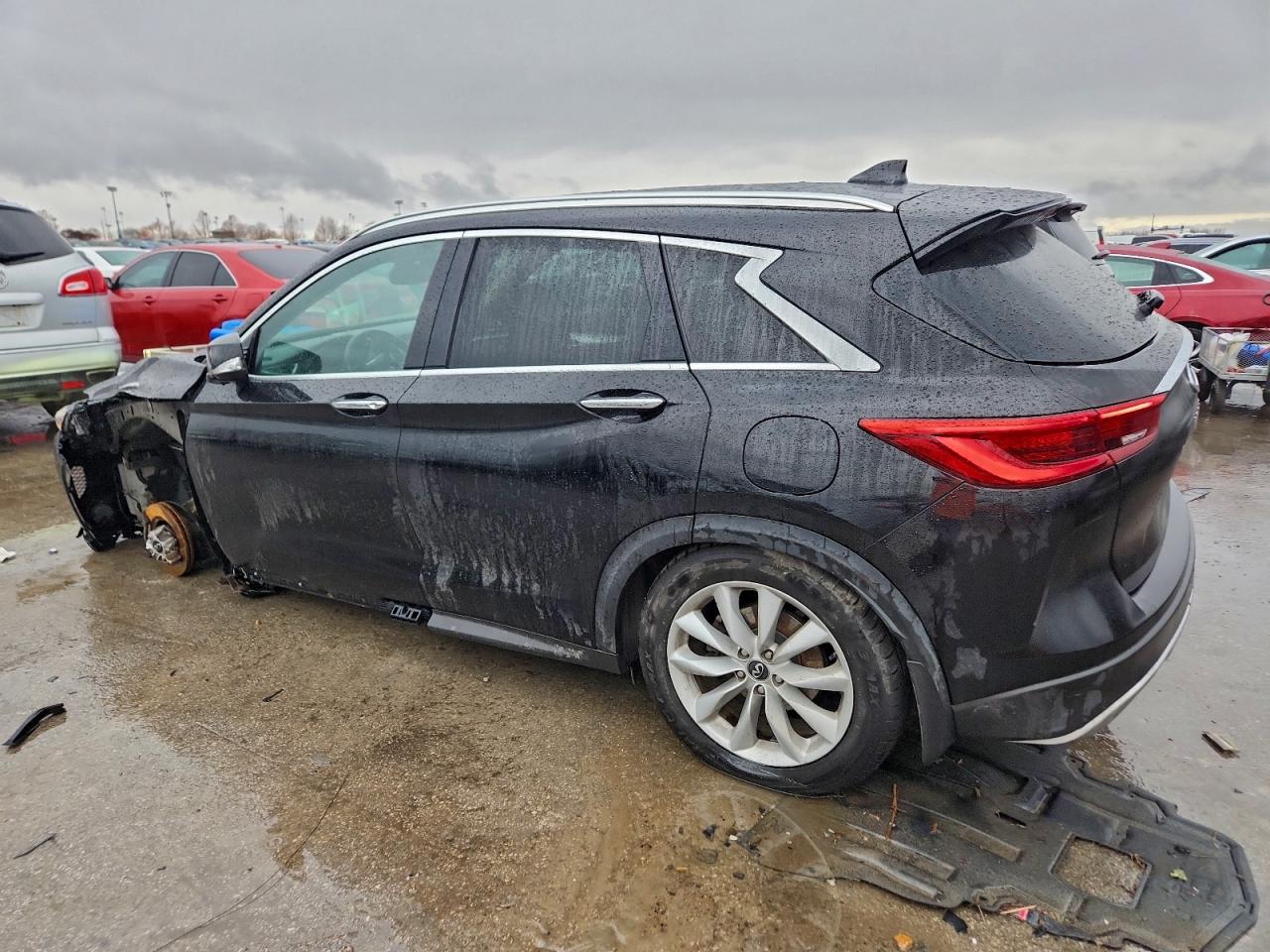 INFINITI Qx Essential