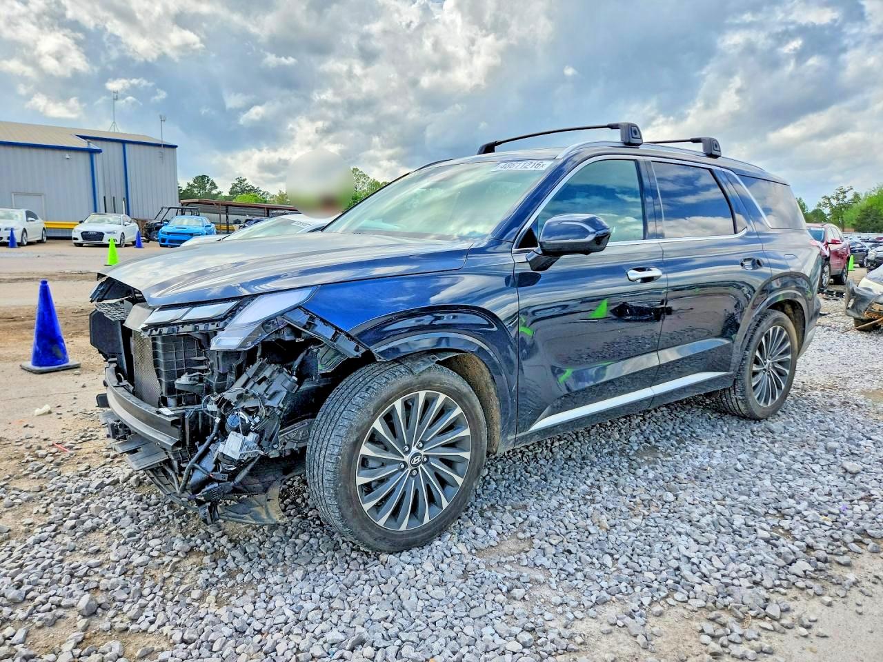 Salvage Hyundai PALISADE Image