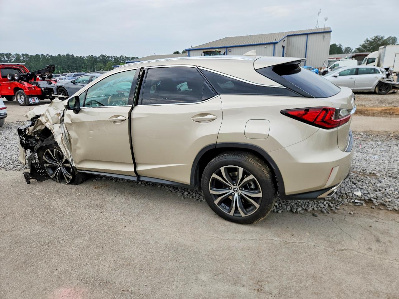 Lexus RX Base