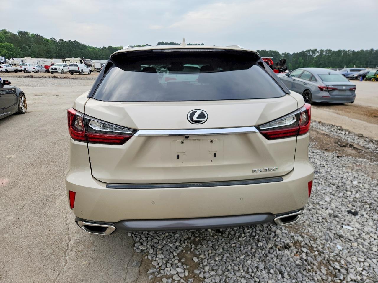 Lexus RX Base
