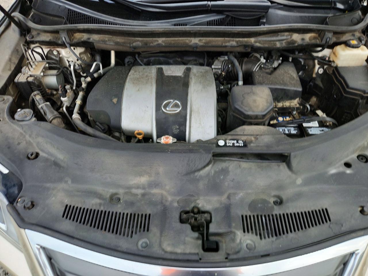 Lexus RX Base