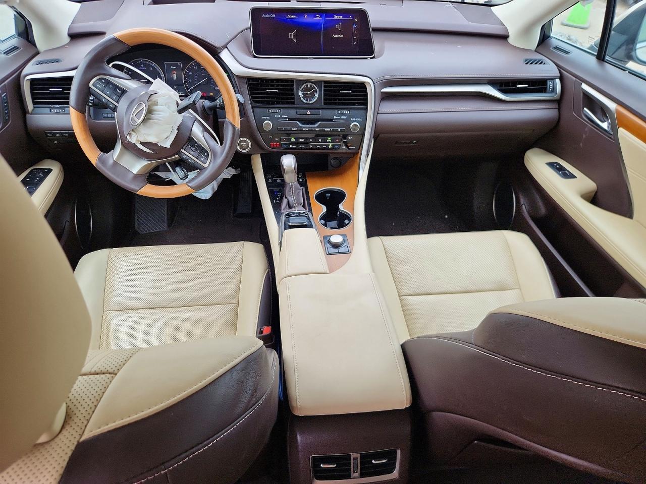 Lexus RX Base
