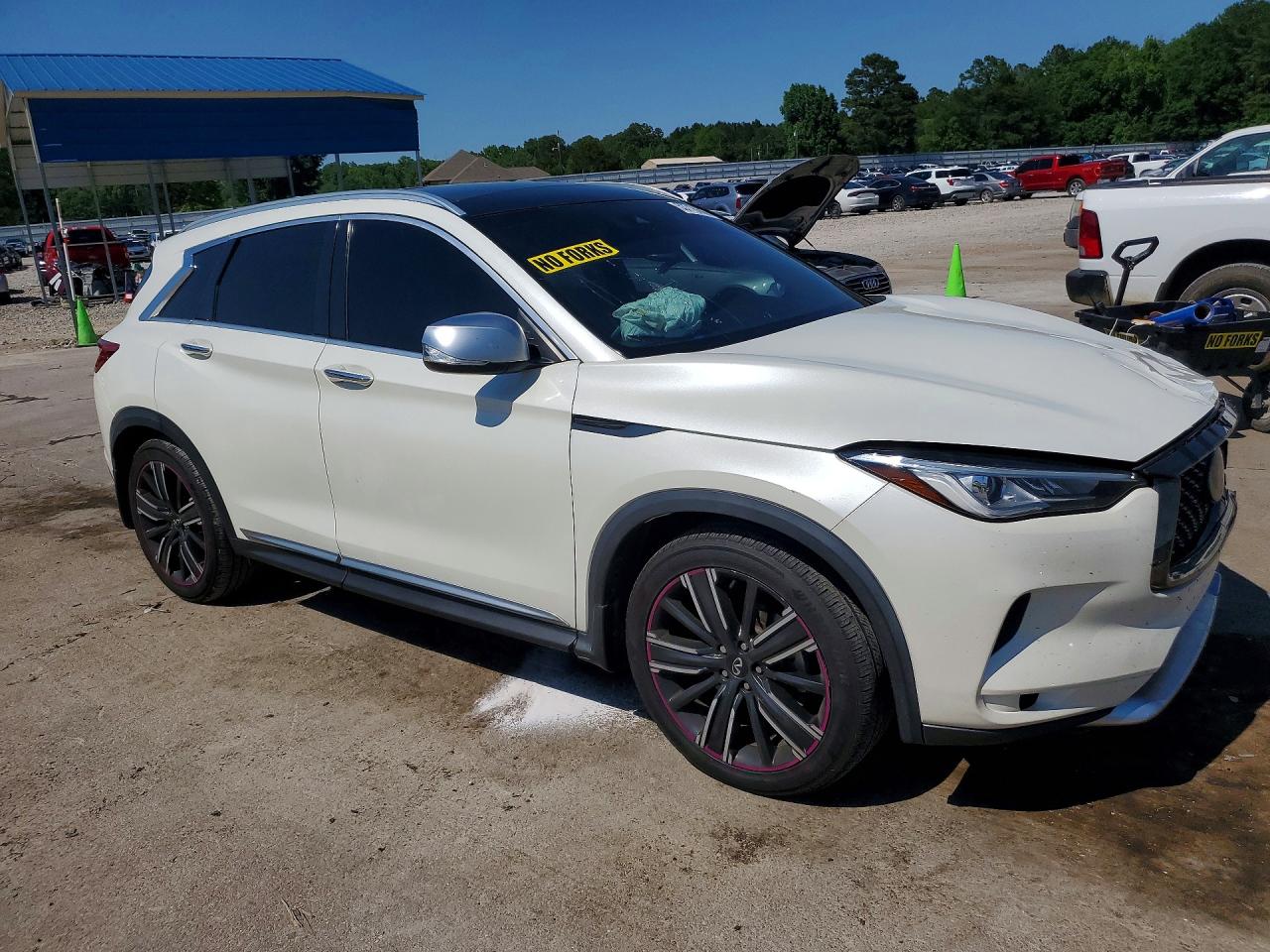 INFINITI Qx Luxe